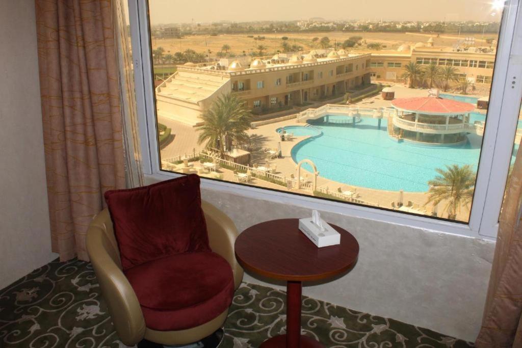 Al Salam Grand Hotel Al Buraimi Exterior foto